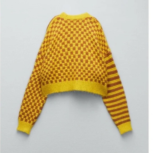 ZARA Bloggers Favorite Combination Jacquard Knit Cardigan Yellow Mustard c3. - Picture 13 of 16